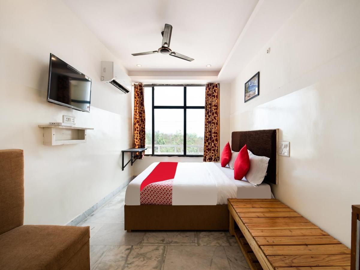 Oyo 69511 Hotel Sea E Pearl Visakhapatnam Exterior photo